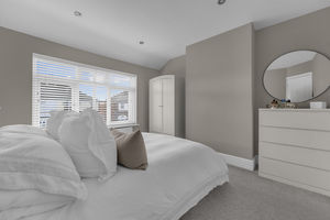 Photo 15- click for photo gallery